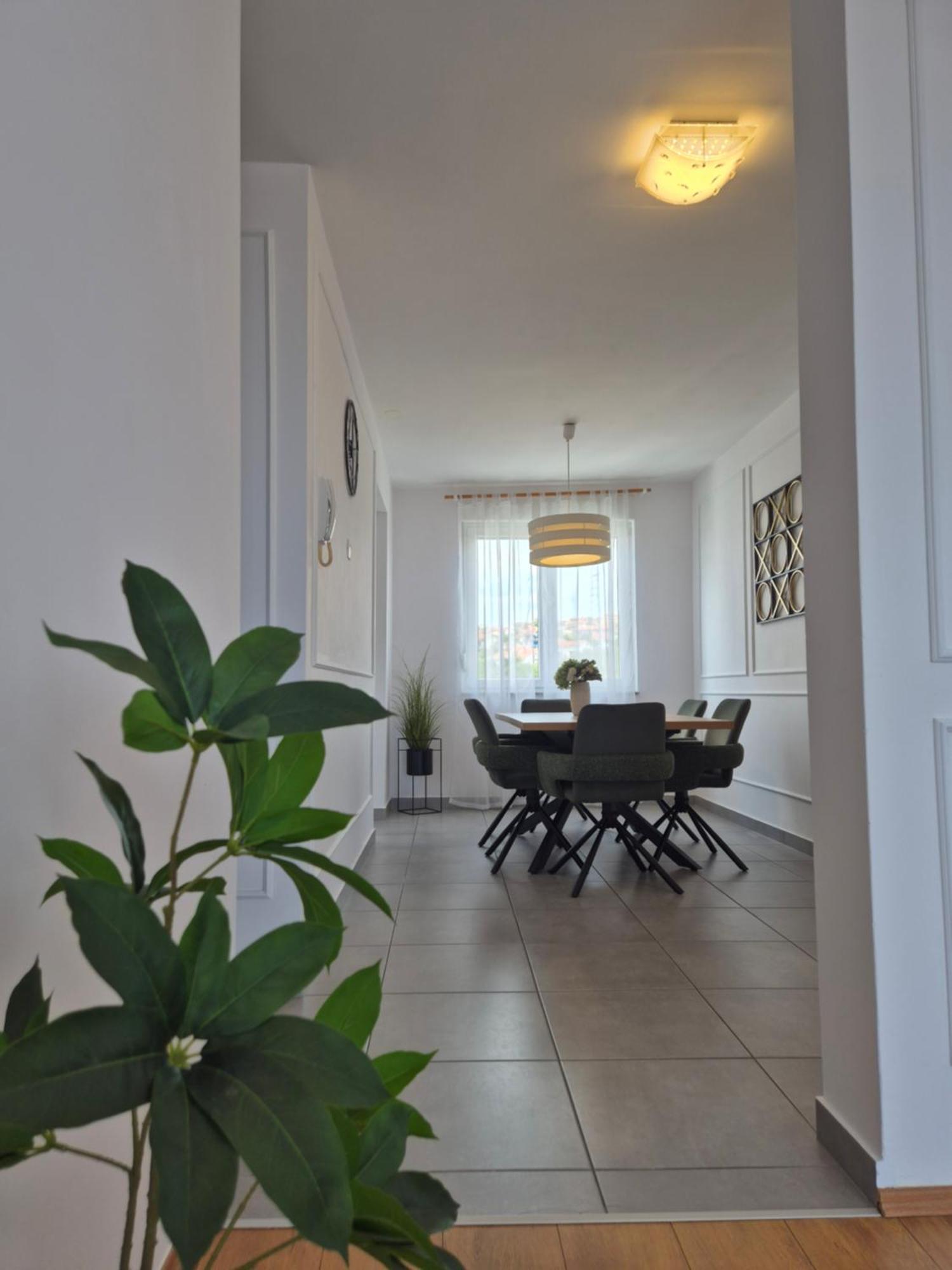 Victory Sea View Apartment 里耶卡 外观 照片